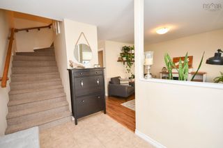 Photo 2: 68 Nadia Drive in Dartmouth: 10-Dartmouth Downtown to Burnsid Residential for sale (Halifax-Dartmouth)  : MLS®# 202308431