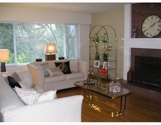 Photo 2: 936 BAKER Drive in Coquitlam: Chineside House for sale : MLS®# V798614
