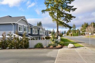 Photo 24: 101 2485 Idiens Way in Courtenay: CV Courtenay East Row/Townhouse for sale (Comox Valley)  : MLS®# 866119