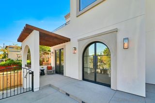 Photo 6: MISSION HILLS House for sale : 5 bedrooms : 1729 W Montecito Way in San Diego