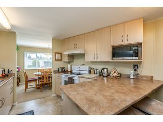 Photo 7: 15851 Norfolk Road in Surrey: King George Corridor Manufactured Home for sale (South Surrey White Rock) 