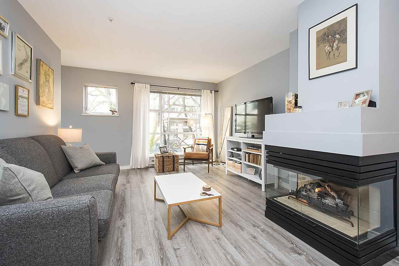 Main Photo: 202 2815 YEW Street in Vancouver: Kitsilano Condo for sale (Vancouver West)  : MLS®# R2255235