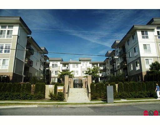 Main Photo: 119 5430 201ST Street in Langley: Langley City Condo for sale in "SONNET" : MLS®# F2913511