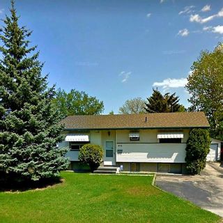 Photo 3: 673 Elmhurst Road in Winnipeg: Residential for sale (1G)  : MLS®# 202207351