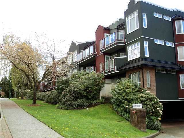 Main Photo: 309 121 W 29TH Street in North Vancouver: Upper Lonsdale Condo for sale : MLS®# V936872