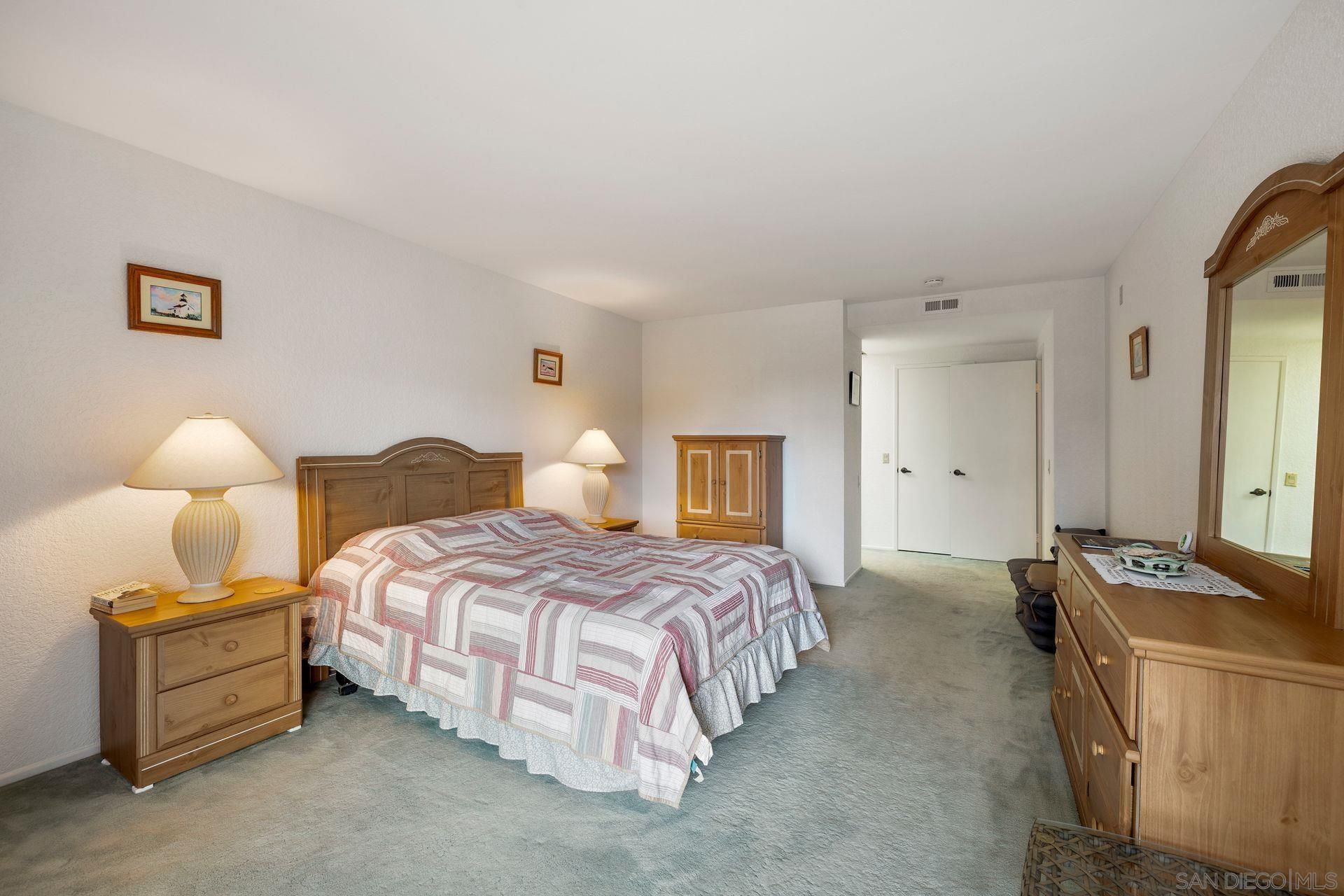 Photo 16: Photos: CORONADO CAYS Condo for sale : 2 bedrooms : 79 Montego Ct in Coronado