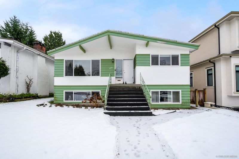 FEATURED LISTING: 2866 48TH Avenue East Vancouver