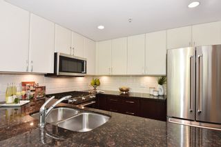 Photo 8: 1429 W 7TH Avenue in Vancouver: Fairview VW Townhouse for sale in "SIENNA TOWNHOMES" (Vancouver West)  : MLS®# R2104085