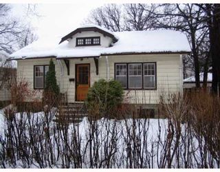 Photo 1:  in WINNIPEG: River Heights / Tuxedo / Linden Woods Residential for sale (South Winnipeg)  : MLS®# 2901837