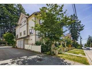 Photo 2: 1 1456 EVERALL Street: White Rock Townhouse for sale in "DORSET GARDENS" (South Surrey White Rock)  : MLS®# R2711890