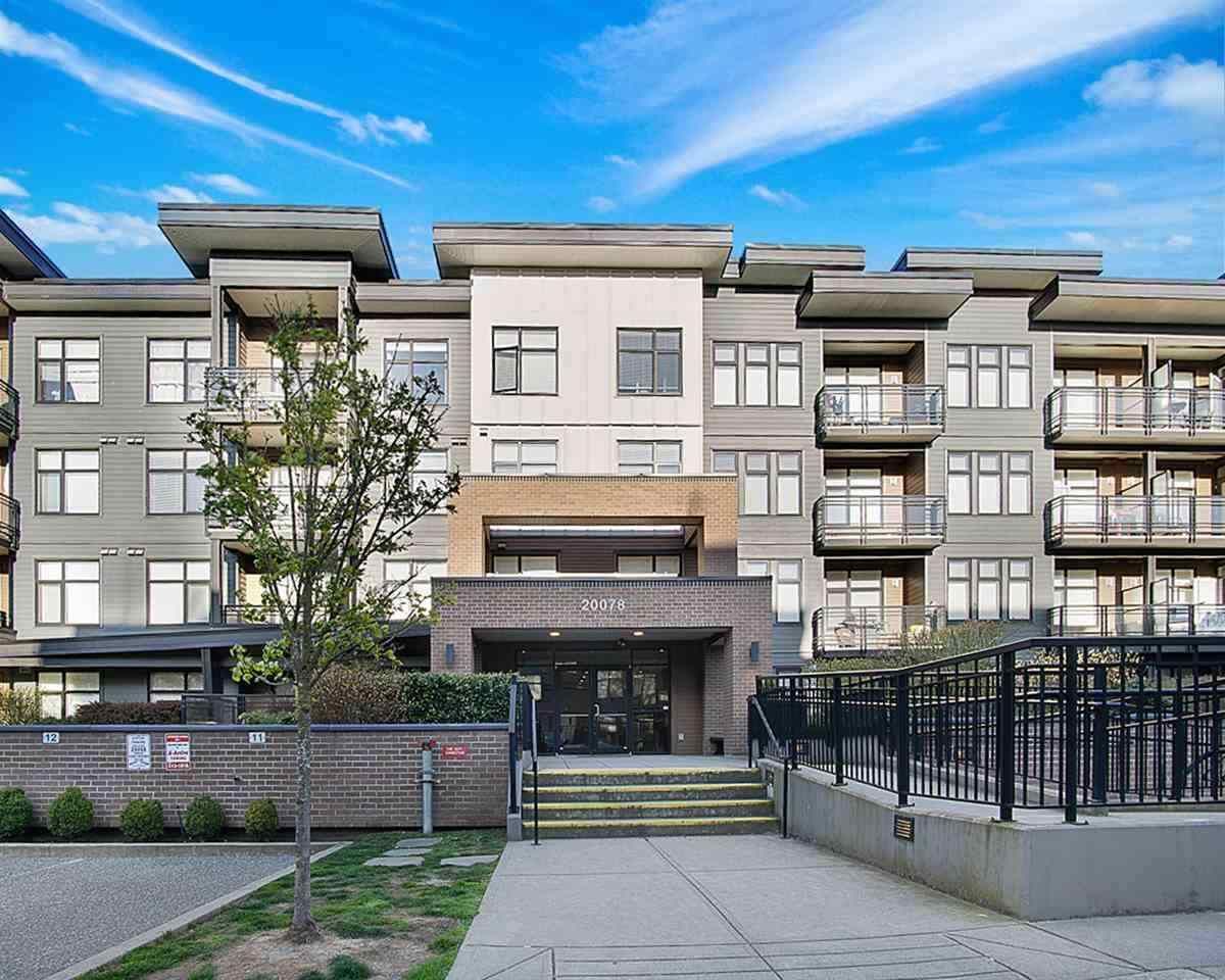 Main Photo: 304 20078 FRASER HIGHWAY in : Langley City Condo for sale : MLS®# R2580008