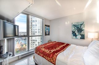 Photo 9: 2202 1408 STRATHMORE Mews in Vancouver: Yaletown Condo for sale in "WEST ONE" (Vancouver West)  : MLS®# R2432434