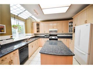 Photo 7: 7292 BARNET RD in BURNABY: Westridge BN House for sale (Burnaby North)  : MLS®# V1104455