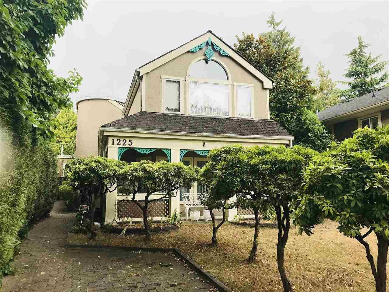 Main Photo: 1225 PARK DRIVE in Vancouver: South Granville House for sale (Vancouver West)  : MLS®# R2303465