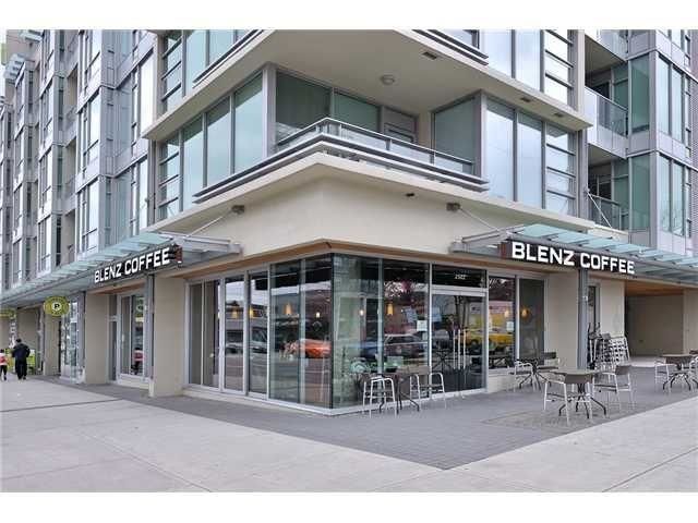 Main Photo: 2502 MAPLE Street in Vancouver: Kitsilano Business for sale (Vancouver West)  : MLS®# C8055309