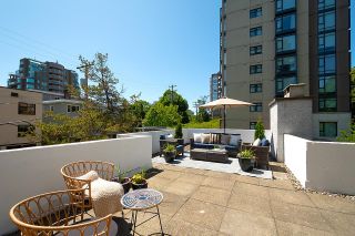 Main Photo: 301 5555 YEW Street in Vancouver: Kerrisdale Condo for sale in "Carlton Towers" (Vancouver West)  : MLS®# R2784998