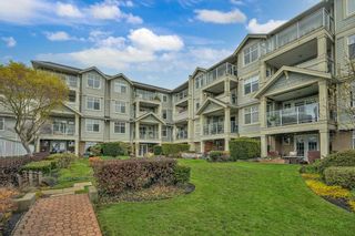 Photo 2: 216 15621 MARINE Drive: White Rock Condo for sale in "PACIFIC POINT ON MARINE DRIVE" (South Surrey White Rock)  : MLS®# R2869324