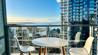 Main Photo: 4001 1283 HOWE Street in Vancouver: Downtown VW Condo for sale (Vancouver West)  : MLS®# R2737822