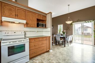 Photo 8: 16011 Everstone Road SW in Calgary: Evergreen Detached for sale : MLS®# A1251600