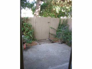 Photo 9: ENCINITAS Residential for sale : 3 bedrooms : 2044 Willowood Ln