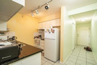 Photo 3: 606 3489 ASCOT Place in Vancouver: Collingwood VE Condo for sale in "Regent Court" (Vancouver East)  : MLS®# R2682739