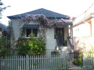 Photo 1: 2579 Graham St in VICTORIA: Vi Hillside House for sale (Victoria)  : MLS®# 502768