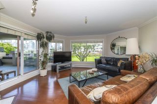 Photo 15: 213 1869 SPYGLASS Place in Vancouver: False Creek Condo for sale in "VENICE COURT" (Vancouver West)  : MLS®# R2461533