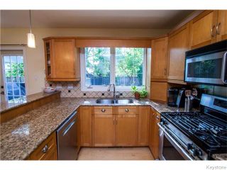 Photo 6: 30 Exmouth Boulevard in Winnipeg: Residential for sale : MLS®# 1611271
