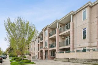 Main Photo: 302 910 70 Avenue SW in Calgary: Kelvin Grove Apartment for sale : MLS®# A2133693