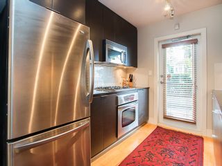 Photo 15: 3796 COMMERCIAL Street in Vancouver: Victoria VE Townhouse for sale in "BRIX" (Vancouver East)  : MLS®# R2090681