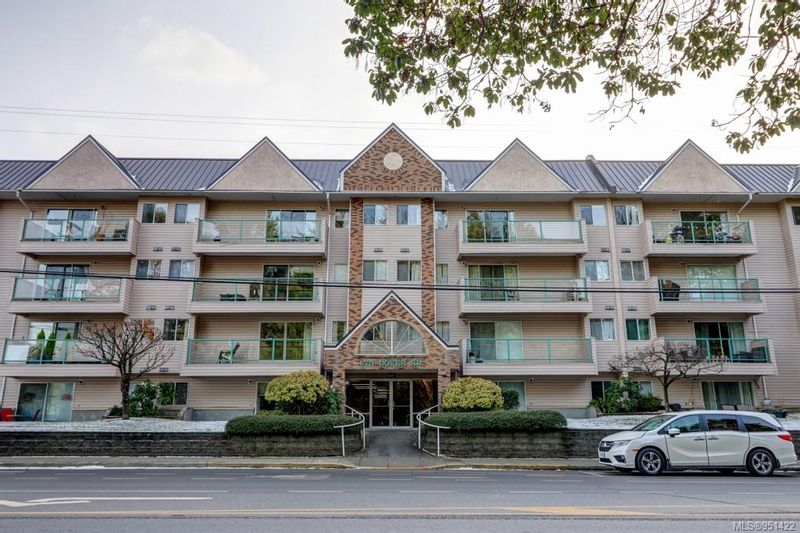 FEATURED LISTING: 321 - 6711 Dover Rd Nanaimo