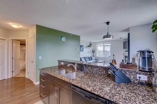 Photo 6: 402 2419 Centre Street NW in Calgary: Tuxedo Park Apartment for sale : MLS®# A2128940