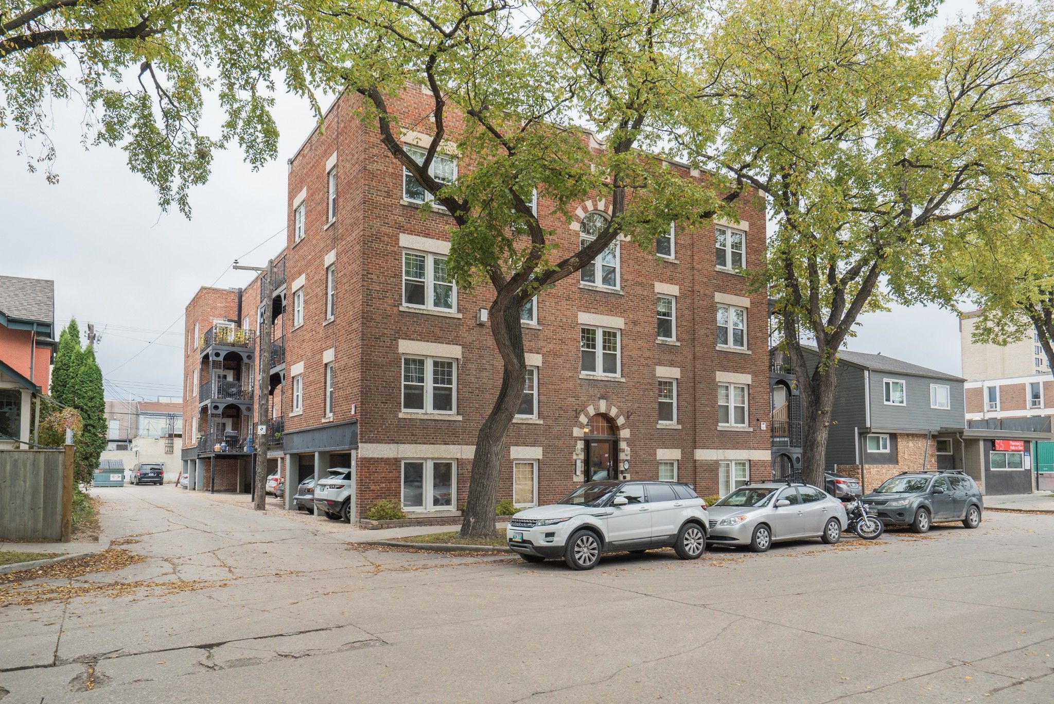 Main Photo: Osborne Village Condo: House for sale (Winnipeg) 