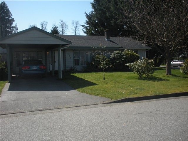 Main Photo: 1291 PINEWOOD CR in North Vancouver: Norgate House for sale in "NORGATE" : MLS®# V998562