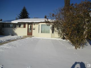 Photo 2: 10528 52 Avenue in Edmonton: Zone 15 House for sale : MLS®# E4312819