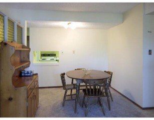 Photo 5: 7343 CAPISTRANO Drive in Burnaby: Montecito Home for sale ()  : MLS®# V575589