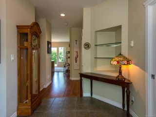 Photo 12: 9 737 Royal Pl in COURTENAY: CV Crown Isle Row/Townhouse for sale (Comox Valley)  : MLS®# 793870
