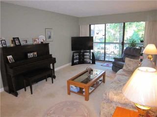 Photo 2: 204 327 W 2ND Street in North Vancouver: Lower Lonsdale Condo for sale in "Somerset Manor" : MLS®# V847989