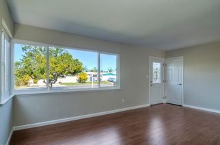 Photo 4: CLAIREMONT House for sale : 3 bedrooms : 4489 Bertha in San Diego