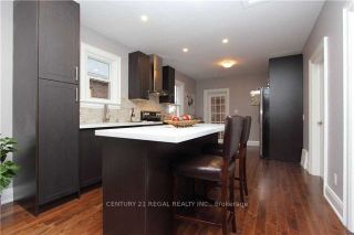 Photo 2: 86 Bloor Street W in Oshawa: Lakeview House (Bungalow) for sale : MLS®# E6048200