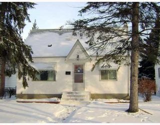 Photo 1: 229 DONALDA Avenue in WINNIPEG: East Kildonan Residential for sale (North East Winnipeg)  : MLS®# 2822432