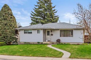 Main Photo: 3412 Bonita Crescent NW in Calgary: Bowness Detached for sale : MLS®# A2131899