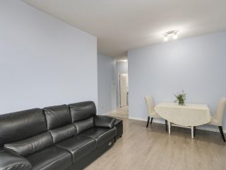 Photo 3: 1403 6837 STATION HILL Drive in Burnaby: South Slope Condo for sale in "CLARIDGES" (Burnaby South)  : MLS®# R2221887