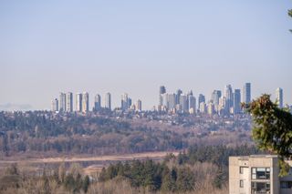 Photo 23: 1605 9541 ERICKSON Drive in Burnaby: Sullivan Heights Condo for sale in "ERICKSON TOWER" (Burnaby North)  : MLS®# R2760926