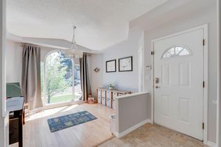 Photo 11: 48 Millbank Road SW in Calgary: Millrise Detached for sale : MLS®# A2051245
