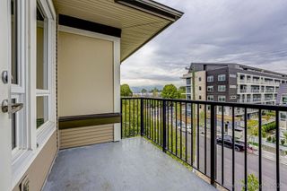 Photo 1: 407 12040 222 Street in Maple Ridge: West Central Condo for sale : MLS®# R2724867