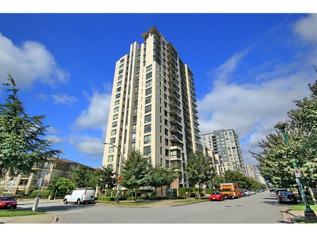 Main Photo: 516 3588 CROWLEY Drive in Vancouver: Collingwood VE Condo for sale in "NEXUS by BOSA" (Vancouver East)  : MLS®# V1050580