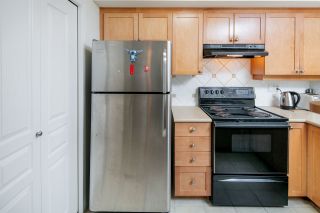 Photo 4: 210 5605 HAMPTON Place in Vancouver: University VW Condo for sale in "PEMBERLEY" (Vancouver West)  : MLS®# R2364341
