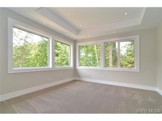 Photo 13: 111 Parsons Rd in VICTORIA: VR Six Mile House for sale (View Royal)  : MLS®# 684415