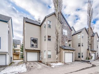 Photo 1: 221 Bridlewood Lane SW in Calgary: Bridlewood Row/Townhouse for sale : MLS®# A1175689